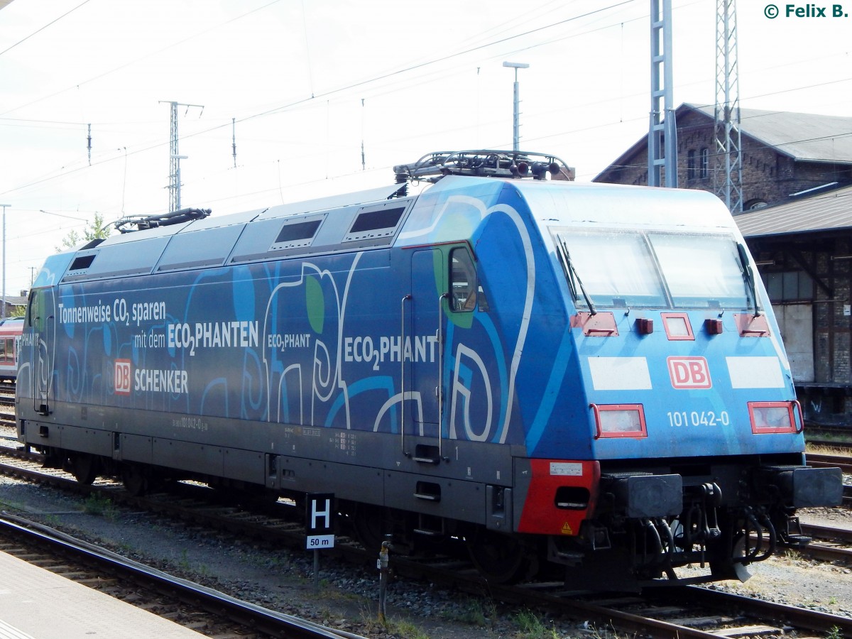 101 042-0  Ecophant  in Stralsund am Hauptbahnhof am 22.07.2015