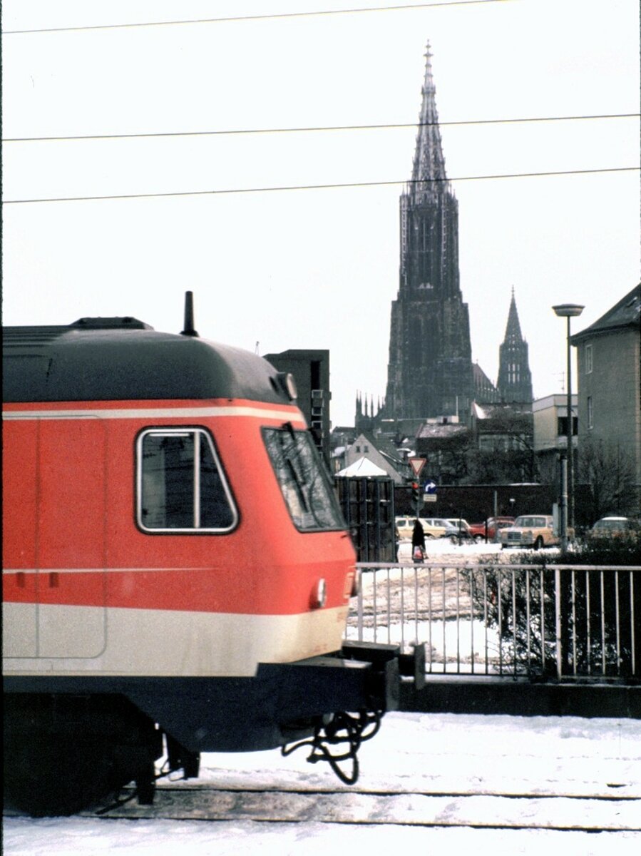614 039-6 in Ulm am 30.11.1980.