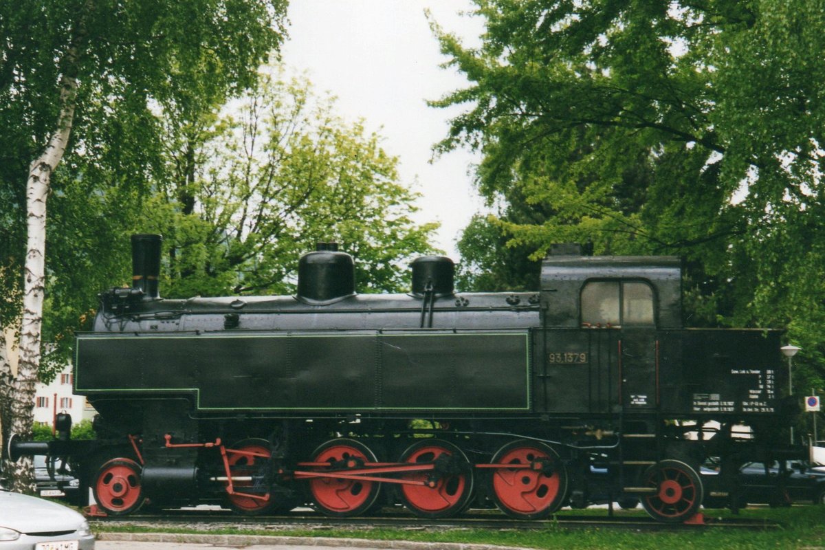 Am 29 Mai 2004 hat 93.1378 in Schwarzach st-Viet noch grne Linien. 