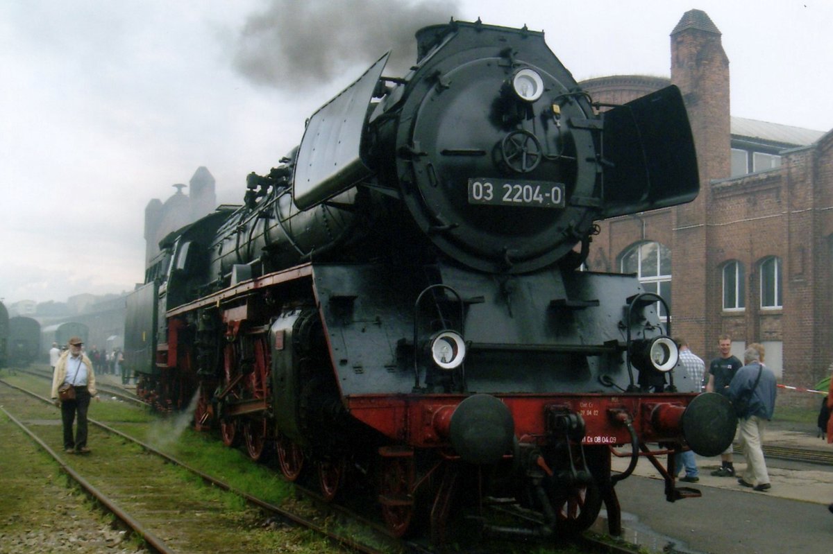 Am 5 September 2007 steht 03 2204 ins Bw Meiningen. 