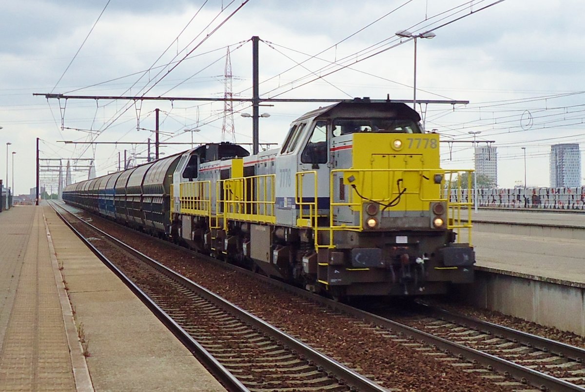 Bleierzzug mit 7778 durchfahrt am 18 Juni 2014 Antwerpen-Luchtbal.