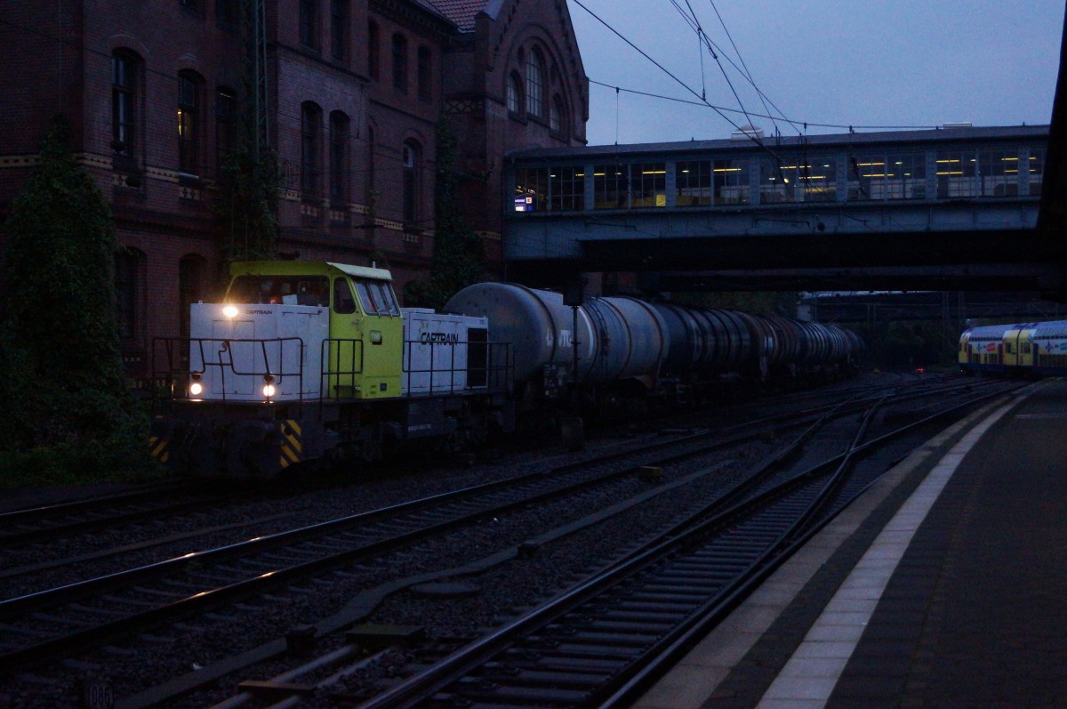 CAPTRAIN: Züge der CAPTRAIN in HAMBURG HARBURG unterwegs. Aufnahme vom 16. Oktober 2015. 
Foto: Walter Ruetsch