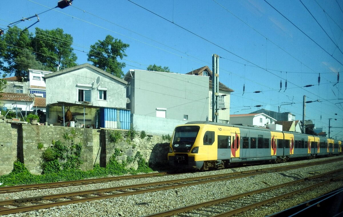 CP 3405 im Bahnhof Campanha in Porto am 19.05.2018.