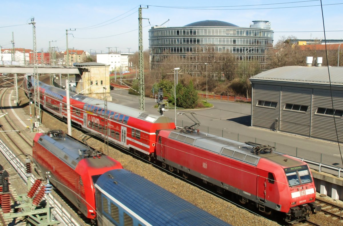 DB 146 016 treft am 7 April 2018 in Dresden ein. 