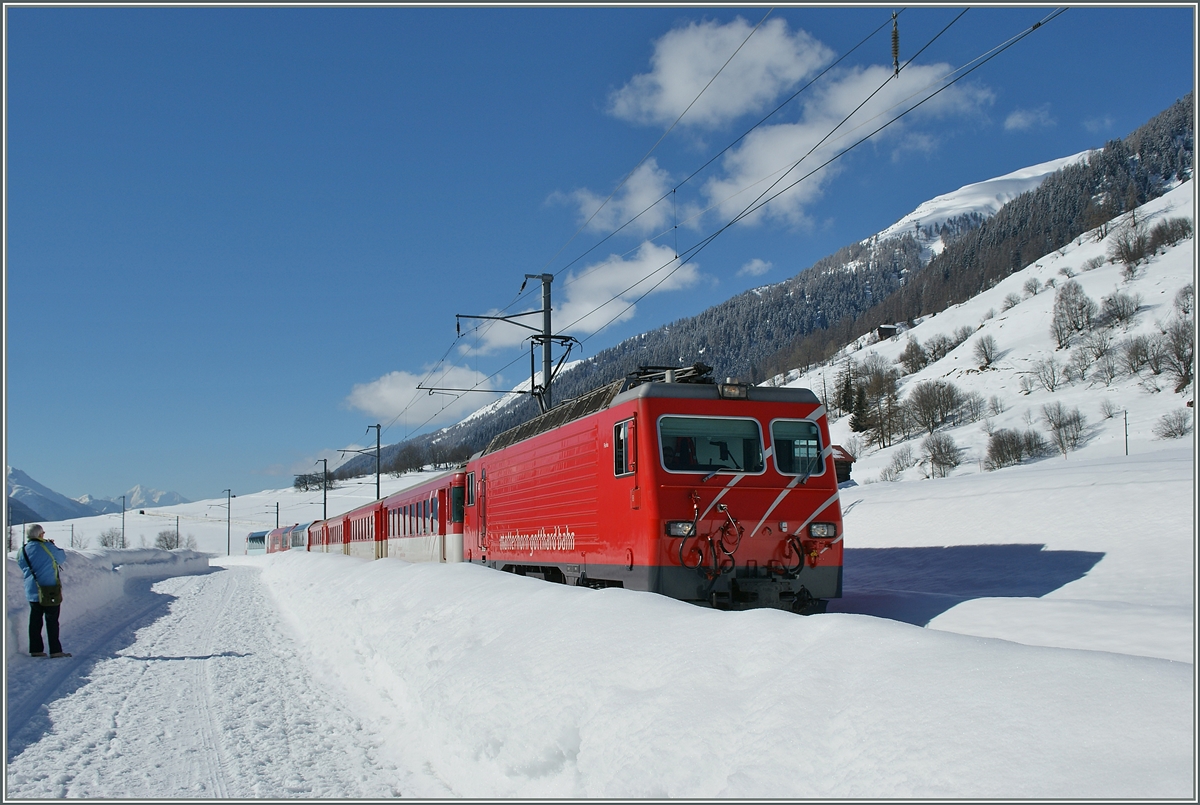 Der Regionalzug 534 führt im Winter an Donnerstagen eine dreiteilige  Gourmet -Section mit.
Bei Münster, den 20. Feb. 2014