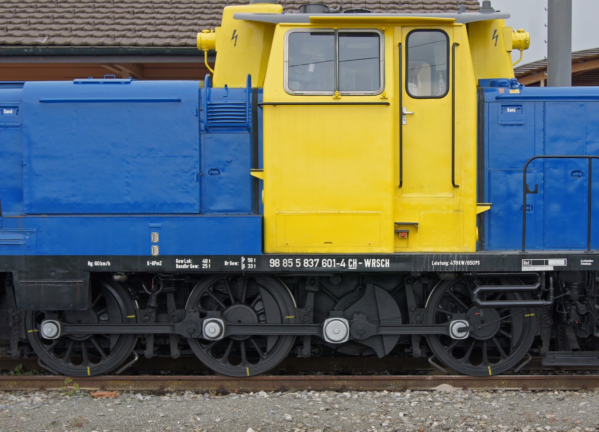 Ex DB BR 362: Bauzug mit 98 85 5 839 601-4 CH-WRSCH in Chênes am 19. Mai 2012. Hier handelt es sich um eine ehemalige Rangierlock der BR 362-365 von der DB.
Foto: Walter Ruetsch 
