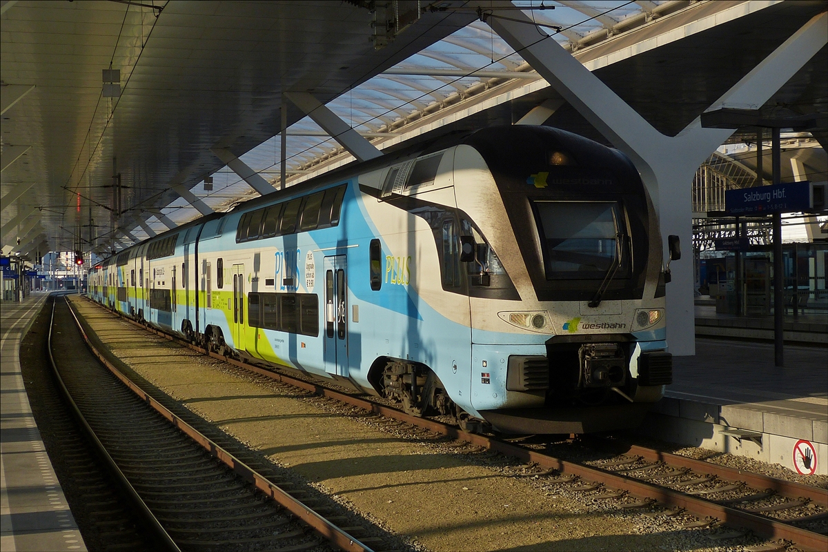 Kiss Triebzug der Westbahn steht in Salzburg zur Abfahrt nach Wien bereit. Diese Triebzge sind in der Schweiz zugelassen, bedienen aber nur die Strecke Wien – Salzburg. 16.09.2018
