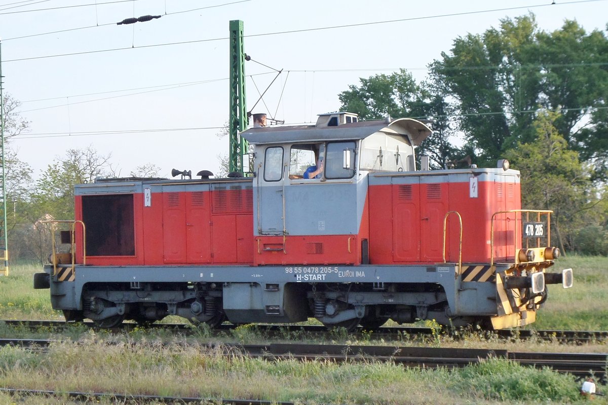 MAV 478 295 steht am 6 Mai 2016 in Hegyeshalom.