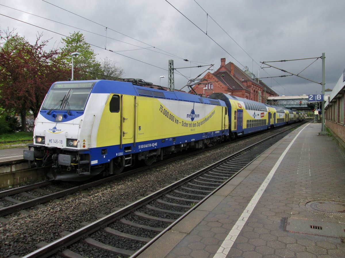 ME 146-18 pocht auf 75 millionen sichere Fahrkilomoeter in Niedersachsen am 27 April 2016 in Hamburg Harburg. 