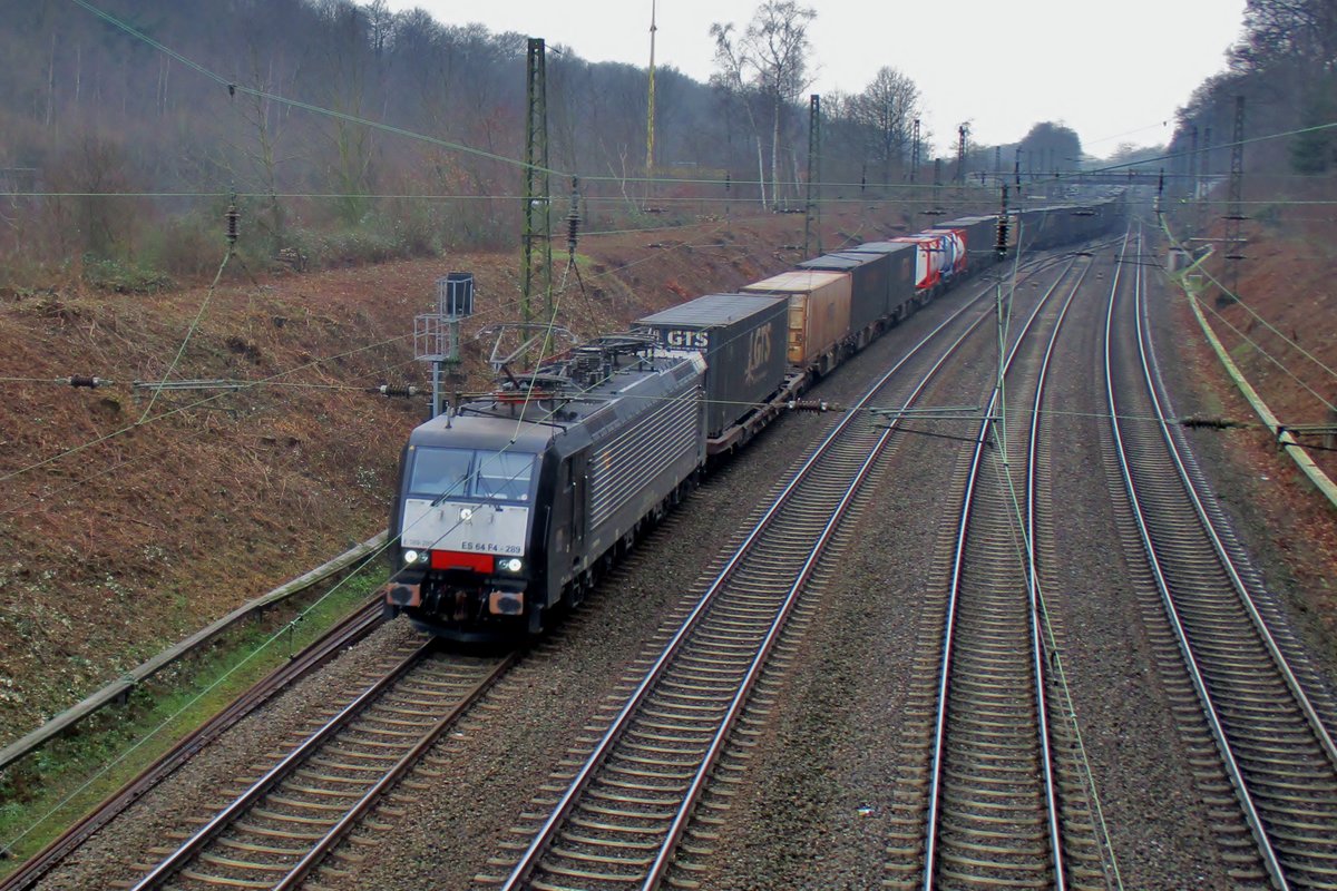 MRCE 189 289 passiert Duisburg-Kaiserberg am 30 Januar 2018.