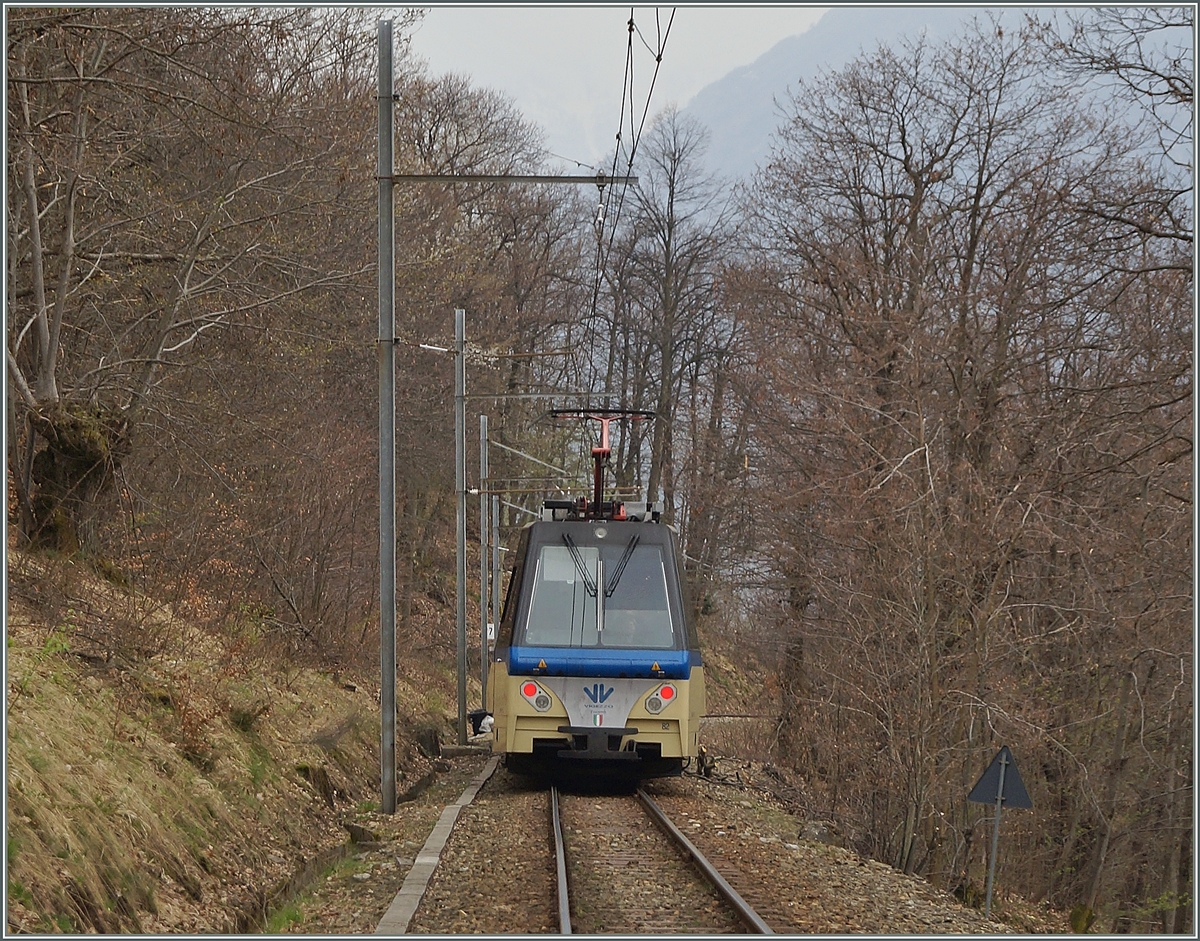 Nachschuss I auf den SSIF Treno Panoramico bei Verigo. 
3. April 2014