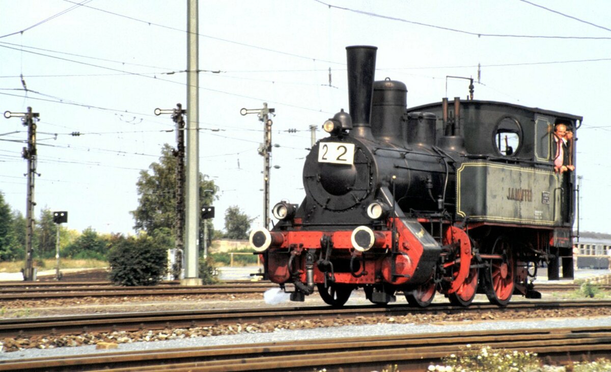  Nummerngirl  Nr.2 Bayr.R 3/3 J.A.Maffei  Sepperl  bei der Jubilumsparade 150 Jahra Deutsche Eisenbahn in Nrnberg am 14.09.1985.