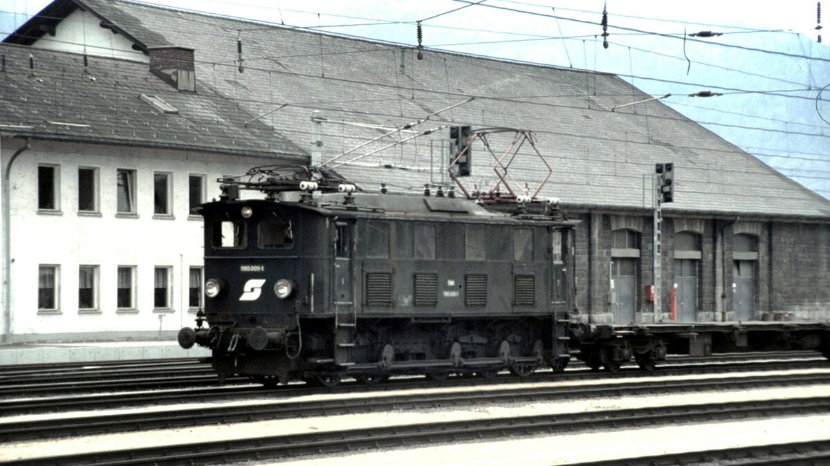 ÖBB 1180.009-1 in Bludenz im Oktober 1992.
