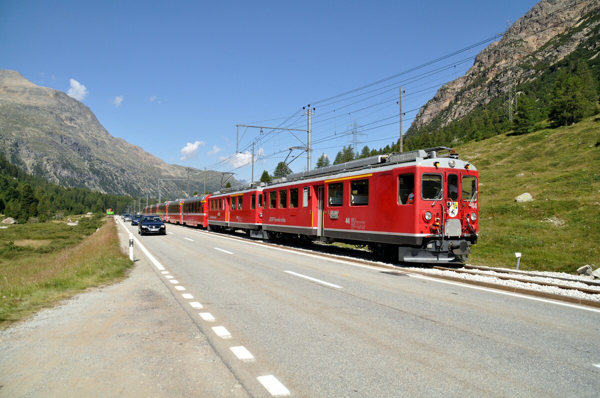 RhB ABe 4/4 Nr.44 und 49 auf dem Bernina-Plateau am 20.08.2009.