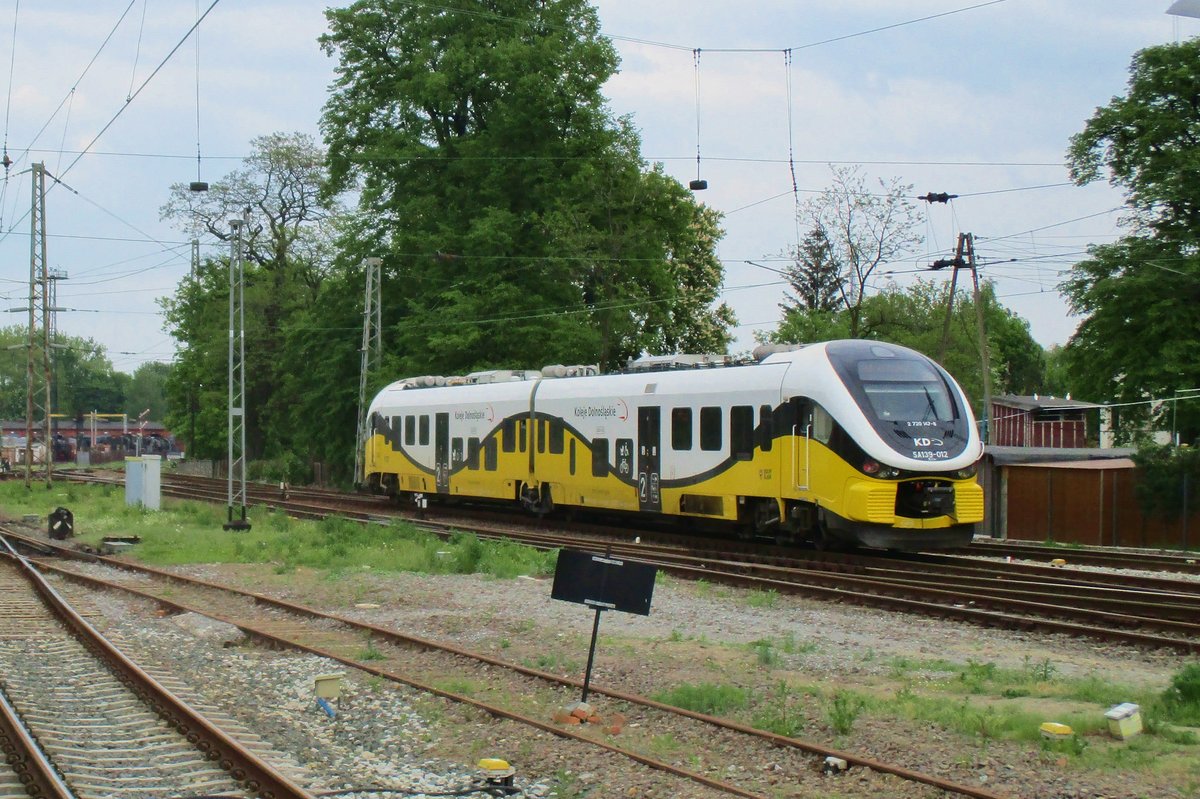 SA 139-012 verlässt am 1 Mai 2018 Jaworzyna Slaska.