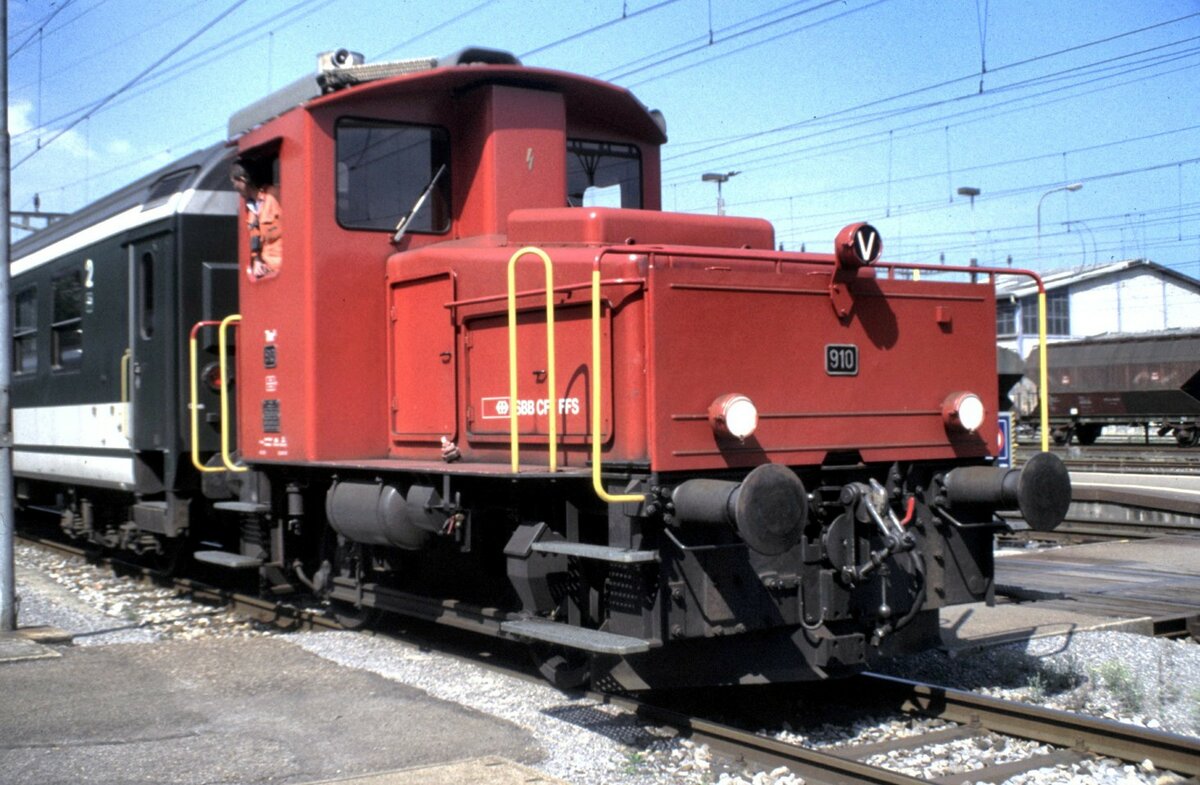SBB Tm II Nr.910 in Rorschach am 21.08.1996.