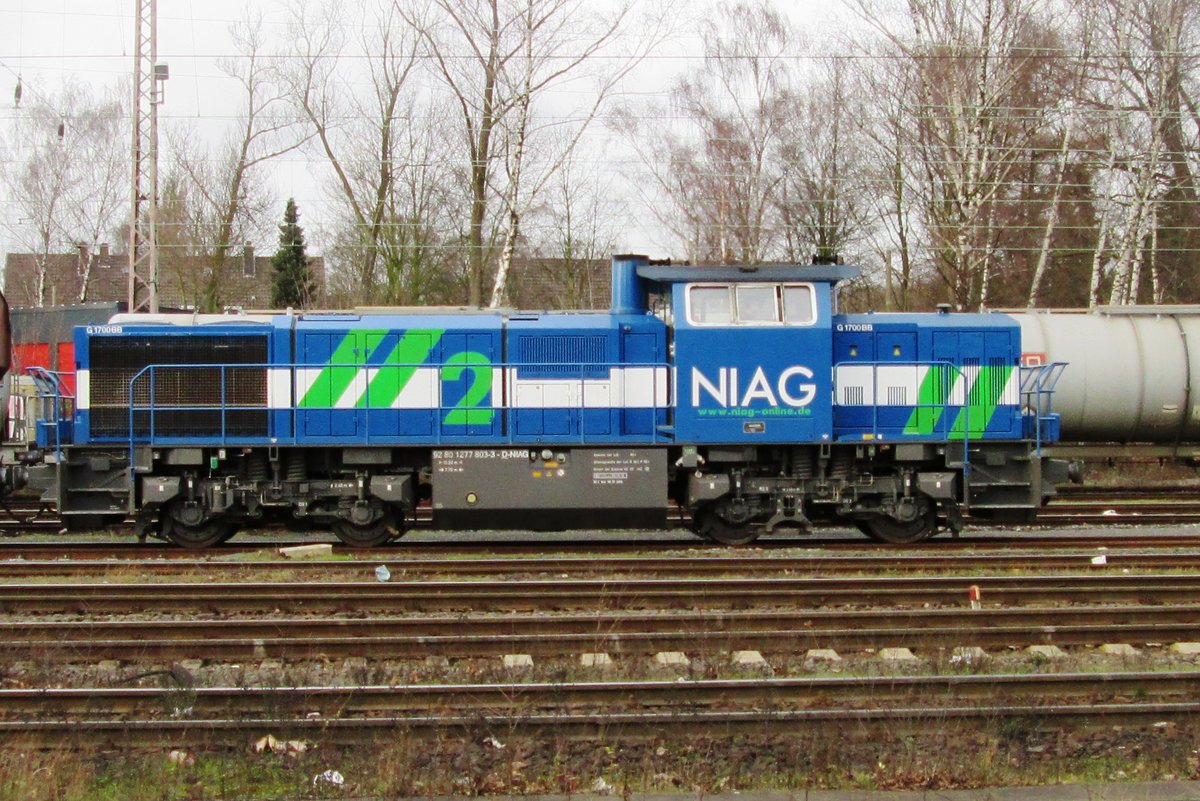 Seitenblick auf NIAG-2 in Gladbeck West am 7 Januar 2014. 