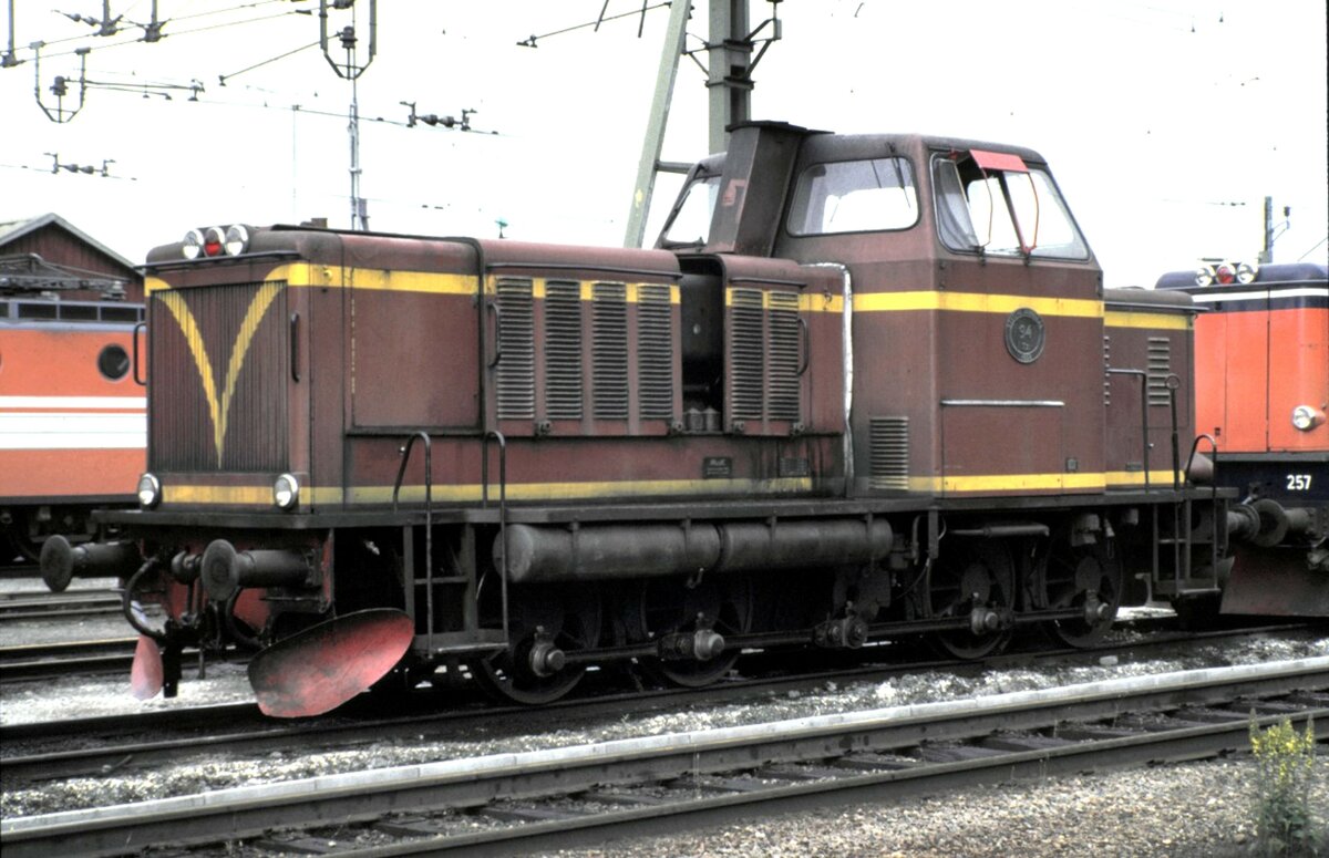 SJ T 21 Nr.94 in Hallsberg am 11.8.1985.