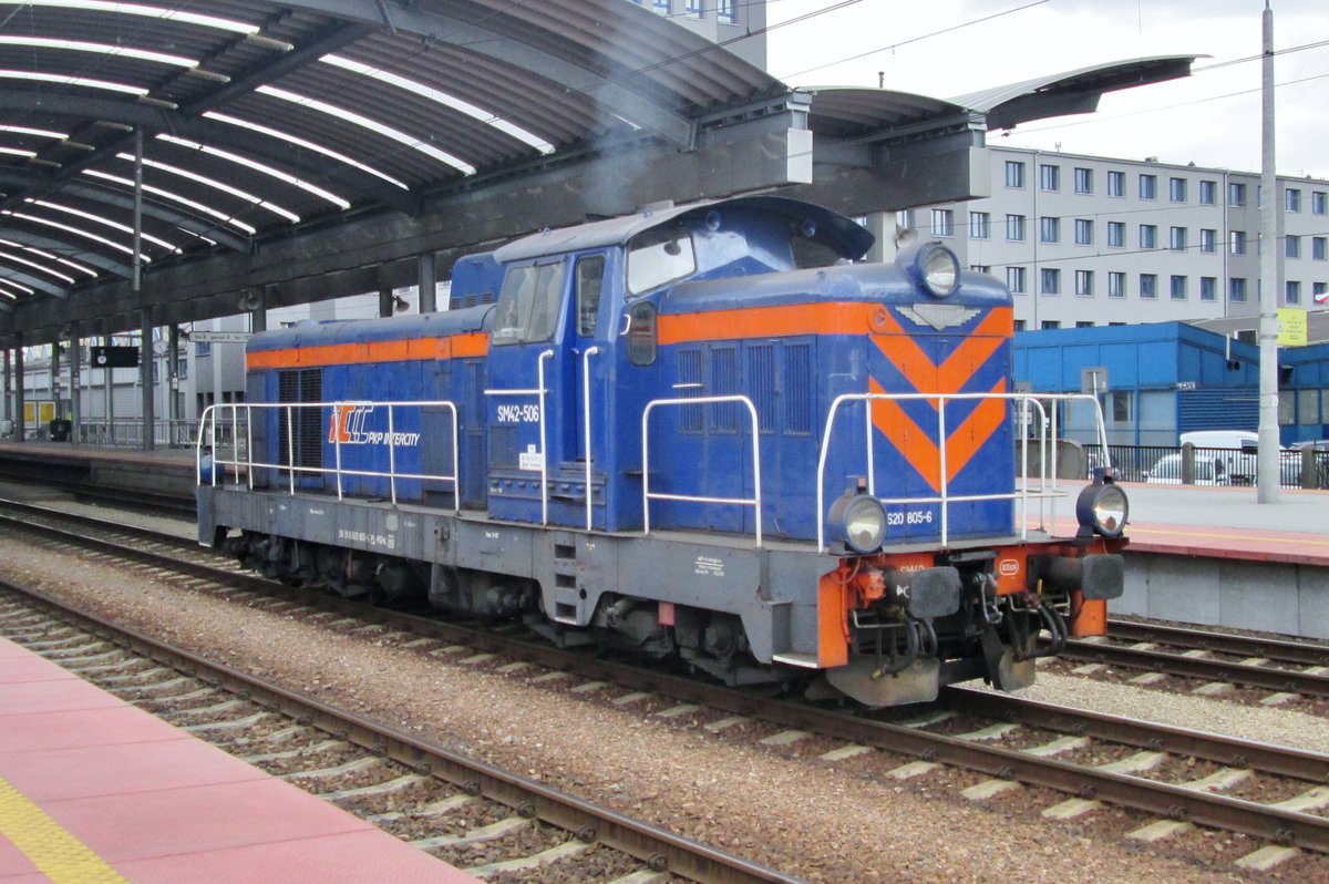 SM42-506 lauft am 28 Mai 2015 um in Katowice.