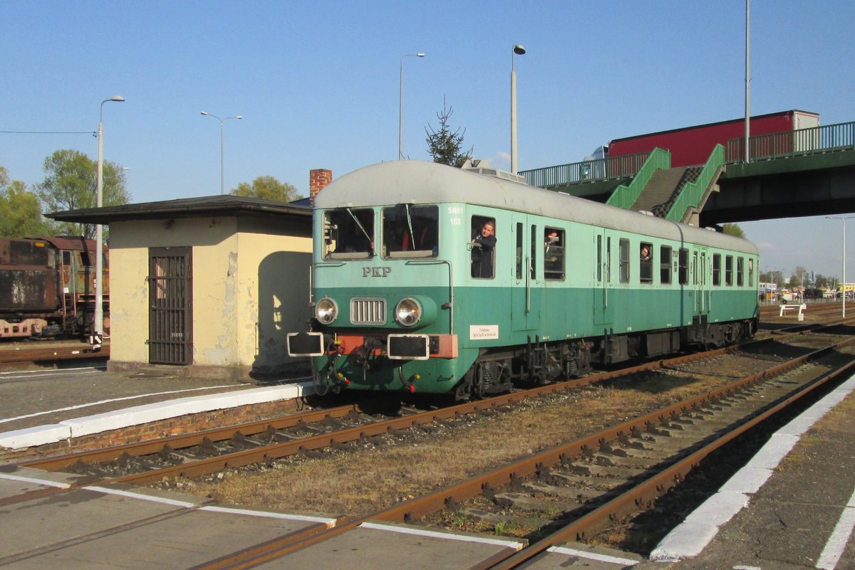 SN61-168 war am 30 April 2016 in Wolsztyn.
