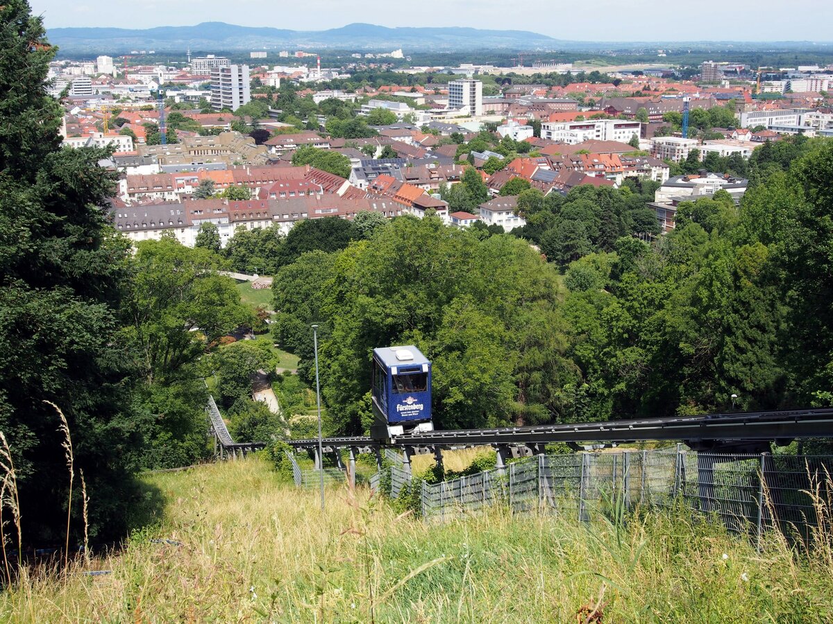 Standseilbahn; Schlossbergbahn in Feiburg/Breisgau Kabine von Bergstation gesehen am 07.07.2019.