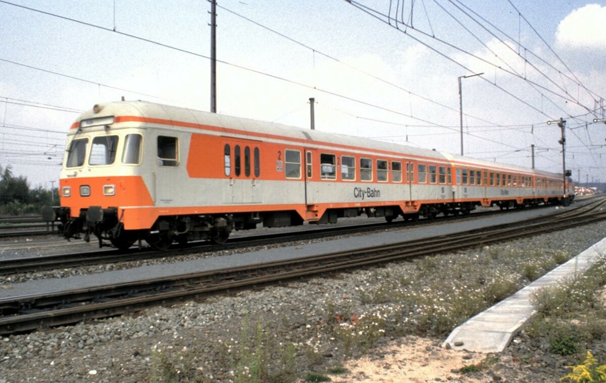 Steuerwagen der City-Bahn bei der Jubilumsparade 150 Jahre Deutsche Eisenbahn in Nrnberg am 14.09.1985.