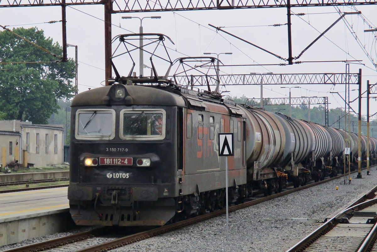 STK 181 112 steht am 3 Mai 2018 in Rzepin. 
