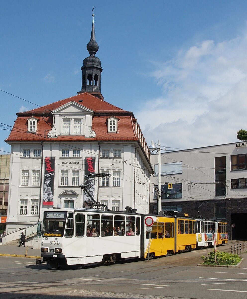 Straenbahn / Stadtverkehr; Gera;   KTNF 8 Nr.349 von Tatra CKD in Gera beim Stadtmuseum am 30.04.2015.