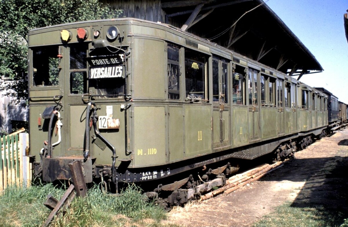 Wagen der Pariser U-Bahn M.1110 in Sentheim am 07.08.1979.