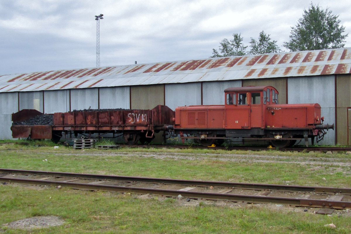 Z43-15 steht abgestellt ins EM von Gvle. Leider ist dieses Eisenbahnmuseum wegen Umbauarbeiten bis 2020 geschlossen. 