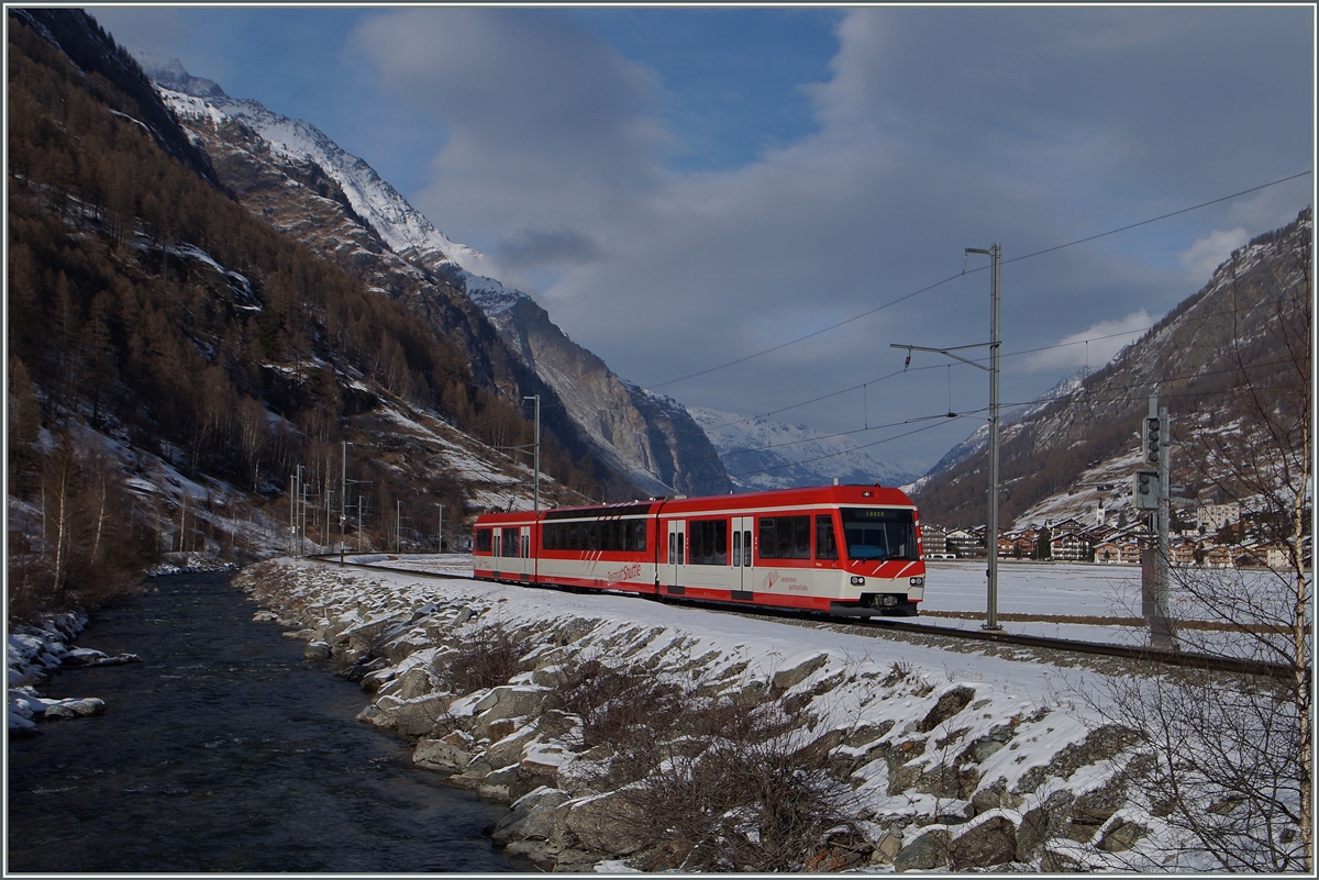 Zermatt-Shuttle bei Täsch. 28. Januar 2015