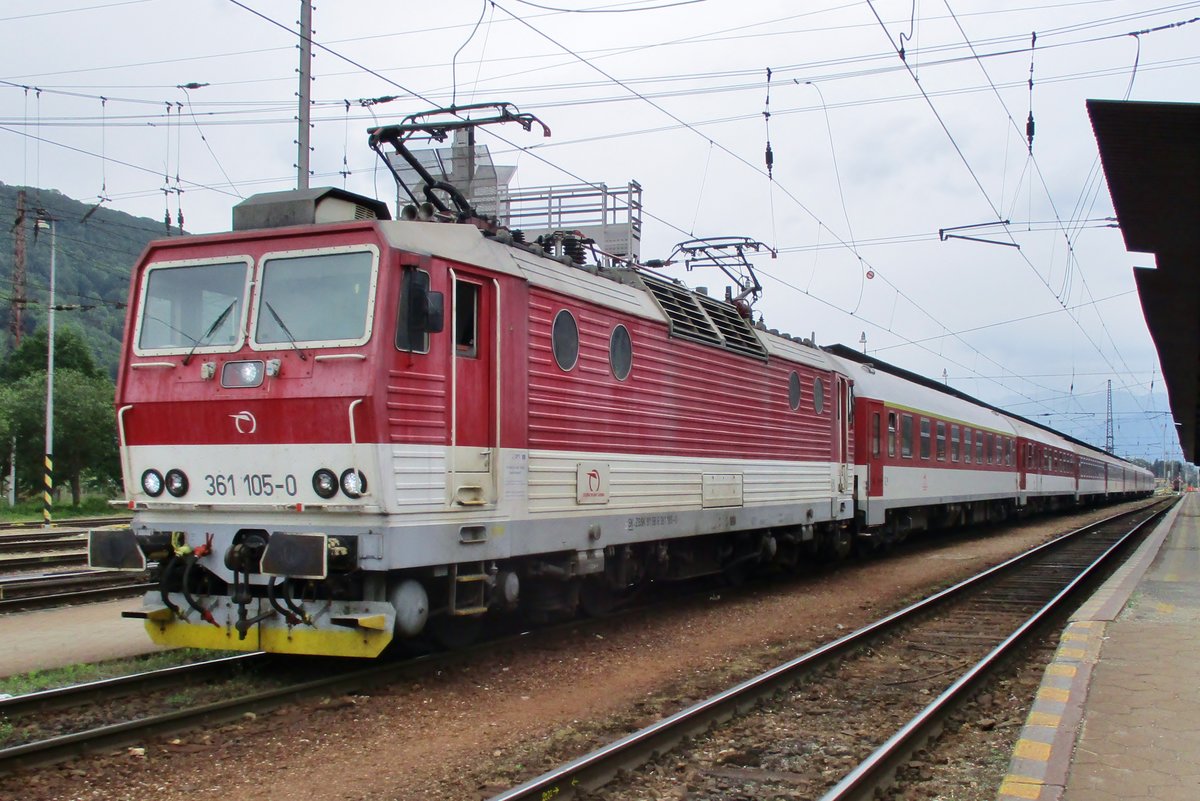 ZSSK 361 105 steht abfahrtbereit in Zilina am 15 Mai 2018.
