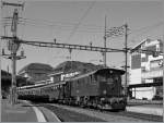 be-4-4 Und f�hrt nach kurzem Halt weiter nach Sion.
Lausanne, den 27. Feb. 2012