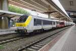 Serie 13/749176/am-16-september-2021-zieht-sncb Am 16 September 2021 zieht SNCB 1311 ein Stahlzug durch Charleroi Sud.