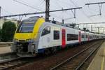 am-08-desiro-ml/598620/am-19-juni-2014-steht-08 Am 19 Juni 2014 steht 08 002 in Antwerpen-Berchem. 