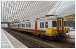 am-62-79/308829/sncbnmbs-triebzug-646-am70-jh-steht SNCB/NMBS Triebzug 646 AM70 JH steht am 23.11.2013 im Bahnhof von Liège Guillemins (Lüttich) auf Gleis 4.