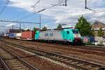 lineas-group-ex-b-logistics-6/781178/lineas-2903-zieht-ein-klv-durch Lineas 2903 zieht ein KLV durch Antwerpen-Berchem am 14 Juli 2022.