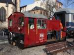 br-322-kof-ii Wartung mu� sein: Die 322 607-3 beim Fahrtag der Historische Eisenbahn Frankfurt e.V. auf der Frankfurter Hafenbahn/Mainufer am 30.01.2011 an der Haltestelle Eiserner Steg der HEF. Die ex K� 4293 wurde 1934 bei Krauss-Maffei, Fabr.-Nr. 15429, gebaut und an die DRG geliefert.
1943 Umbau in DRG 'Kg 4293' (Betrieb mit Generatorgas), 1949 wieder Umbau DB 'K� 4293' , 1965 Umbau in DB 'K�f 4293' , 1968 Umzeichnung in DB '322 607-3' und am 31.12.1980 erfolgte die Ausmusterung DB.  Im Jahre 1981 ging sie an die Deutsche Hyperphosphat GmbH, Budenheim '1' .