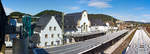 marburg-lahn-2/551343/panoramablick-von-der-fussgaengerbruecke-auf-den 
Panoramablick von der Fußgängerbrücke auf den Bahnhof Marburg an der Lahn am 13.08.2014