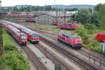 br-218-v-164-2/784545/fast-alles-diesel-im-ellok-bw-ulm Fast alles Diesel im Ellok-Bw Ulm; 218 194-9, 612 575-1 am 09.07.2008.