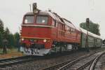 Am verregneten 13.August 1997 war es dank der Discipline der Bahnfans damals kein Problem, wann während ein Bahnhofsfest in Rheydt-Odenkirchen ein ex-DR Regionalzug mit 120 286 ins freien Feld