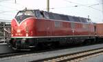 br-221-db-v2001/756149/221-108-4-als-letzte-lok-bei 221 108-4 als letzte Lok bei der Parade 150 Jahre Deutsche Eisenbahn in Nürnberg-Langwasser am 14.09.1985.