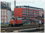Die 362 560-5 rangiert am 07.12.2013 im Hbf Frankfurt am Main.