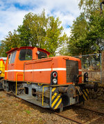   Eine Gmeinder  vom Typ 130 PS Dieselhydraulische Rangierlokomotive (Baujahr 1964, Fabriknummer Gmeinder 5332) am 02.10.2016 beim Tag der offenen Tür der BLE Butzbach-Licher Eisenbahnfreunde e.