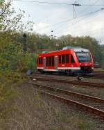 br-640-lint-27-2/194942/640-009lint-27-der-3-laender-bahn-als 640 009(LINT 27) der 3-Lnder-Bahn als RB 95 (Au/Sieg - Siegen), hier am 01.05.2012 kurz vor der Einfahrt in den Bahnhof Betzdorf/Sieg.