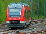 Mein erstes Bahnbild.....

Der LINT 27 - 640010 der DreiLnderBahn fhrt am 27.04.2014 als RB 95 in den Bahnhof Betzdorf/Sieg ein.