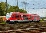 br-648-lint-41-4/715660/der-dieseltriebwagen-648-206--648 
Der Dieseltriebwagen 648 206 / 648 706 ein Alstom Coradia LINT 41 der Lahn-Eifel-Bahn fährt am 04.09.2020, als RB 23 (Mayen Ost-Koblenz-Limburg/Lahn),durch Koblenz-Lützel in Richtung Koblenz. Früher war der Triebwagen für die DreiLänderBahn an der Sieg unterwegs.