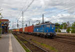 Die 140 857-4 (91 80 6140 857-4 D-EGP) der EGP - Eisenbahngesellschaft Potsdam mbH fhrt am 14.05.2022 mit einem Containerzug aus Richtung Hamburg kommend durch den Bahnhof Bchen in Richtung Osten.