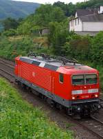   Die 143 568-4 der DB Regio AG, ex DR 243 568-3, fhrt am 21.06.2014 als Lz (solo) durch Kattenes in Richtung Koblenz.