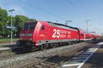 Am 30 Mai 2019 wirbt 146 222 in Mllheim (Baden) fr 25 Jahre ZugBusverkehr Alb-Bodensee.
